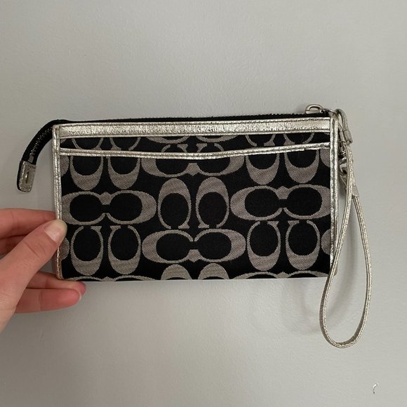 Coach Poppy Purse - Picture 4 of 4